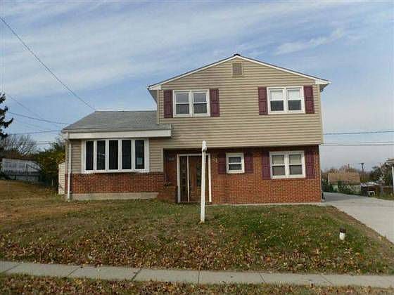 2nd image of 432 Sudbury Rd