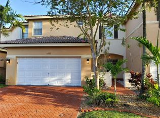 11252 NW 54th Ter, Doral, FL 33178