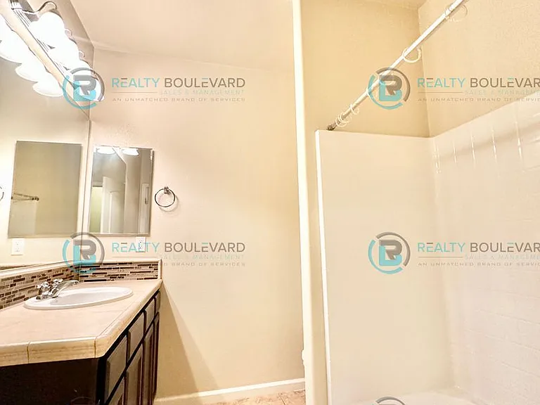 6809 Apus Dr — Photo 39