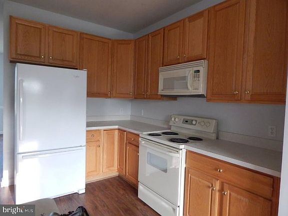5th image of 9802 Minuteman Ct