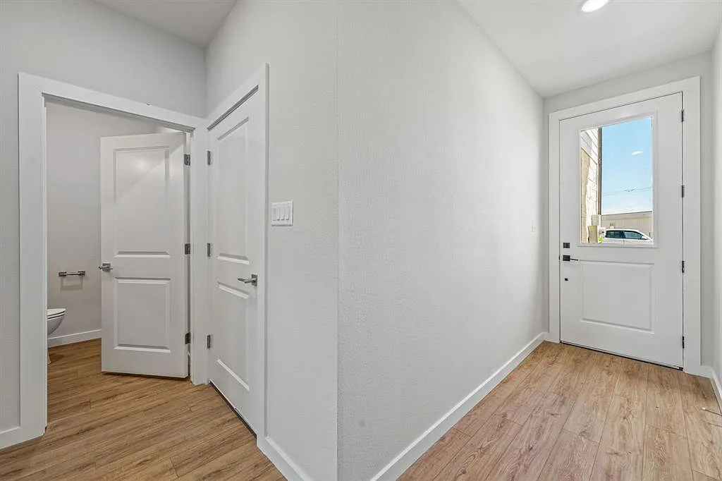 532 Galt Drive - 1 — Photo 3
