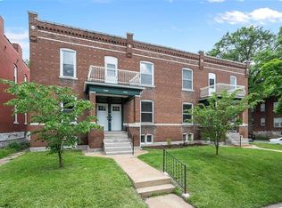 4001 Hartford St, Saint Louis, MO 63116