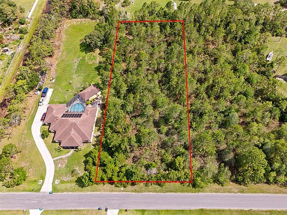 3rd image of Robertson St Lot 26