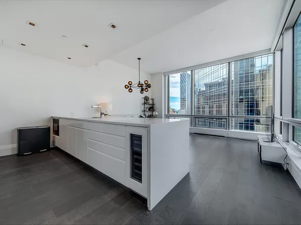 172 Madison Avenue image 5 of 15