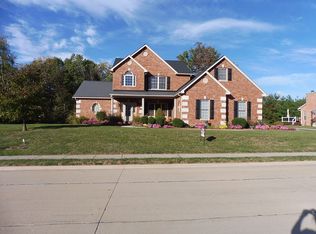 31 Wolf Creek Dr, Swansea, IL 62226