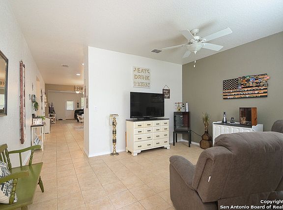 3rd image of 3318 SALTILLO WAY