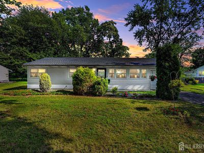 12 Joline Rd, Kendall Park, NJ, 08824