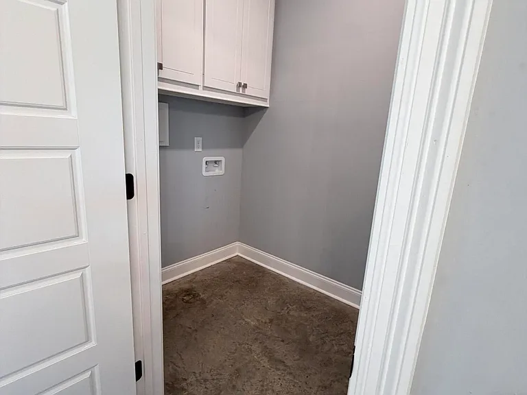 531 Birchwood Blvd — Photo 19