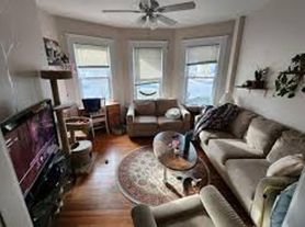 137 Brooks St, Brighton, MA