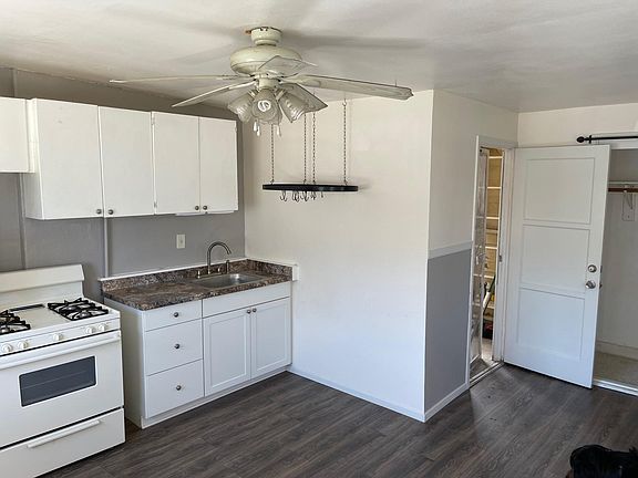 5th image of 3444 Bevis St