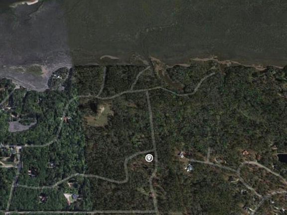 3rd image of 52 Arbor Victory Rd