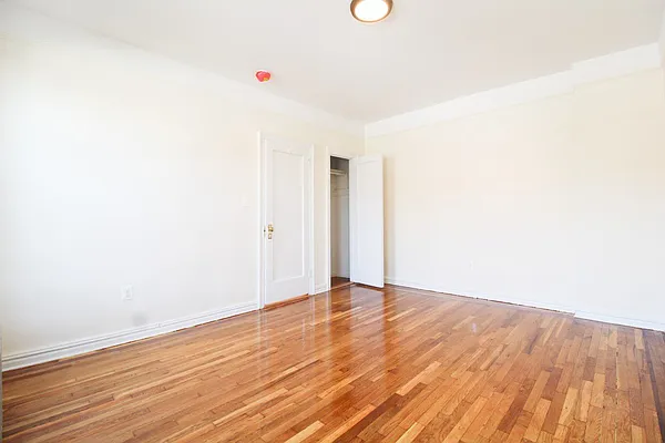 Rented by Voro New York | media 2