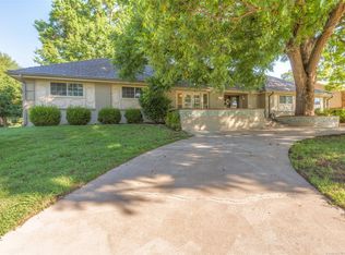 8310 Shadowood Ave, Broken Arrow, OK 74011