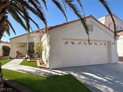 6705 Old Newbury Ave, Las Vegas, NV, 89108