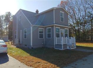 4 2nd St, Coventry, RI 02816