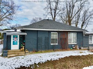 856 Stover St, Saint Albans, WV 25177