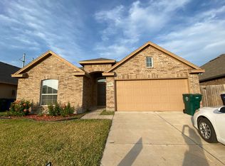 2910 Cantabria St, Corpus Christi, TX 78415