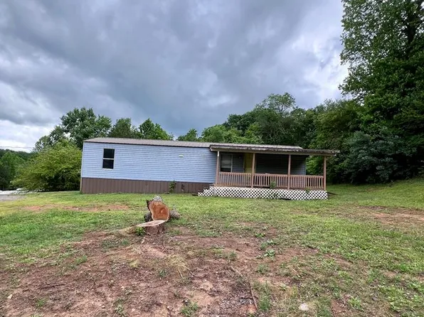 2018 Mineral Bluff Hwy, Mineral Bluff, GA 30559
