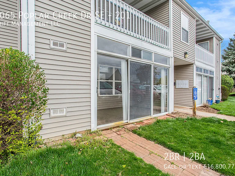 3065 Poplar Creek Dr SE #201 — Photo 2