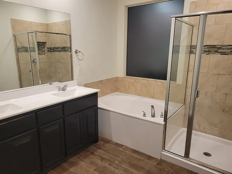 519 Heartland Dr — Photo 9