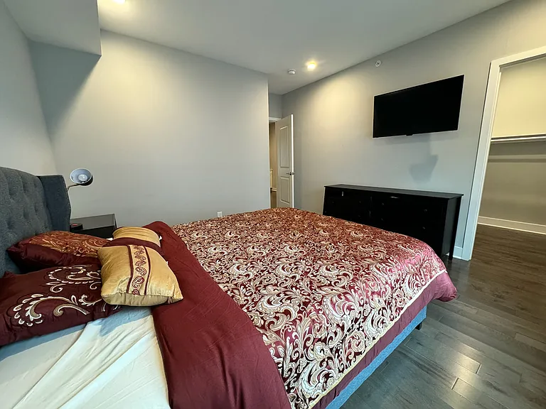 1309 S Capitol St — Photo 5