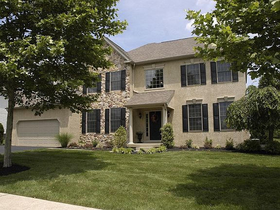 Front - Covered Entry