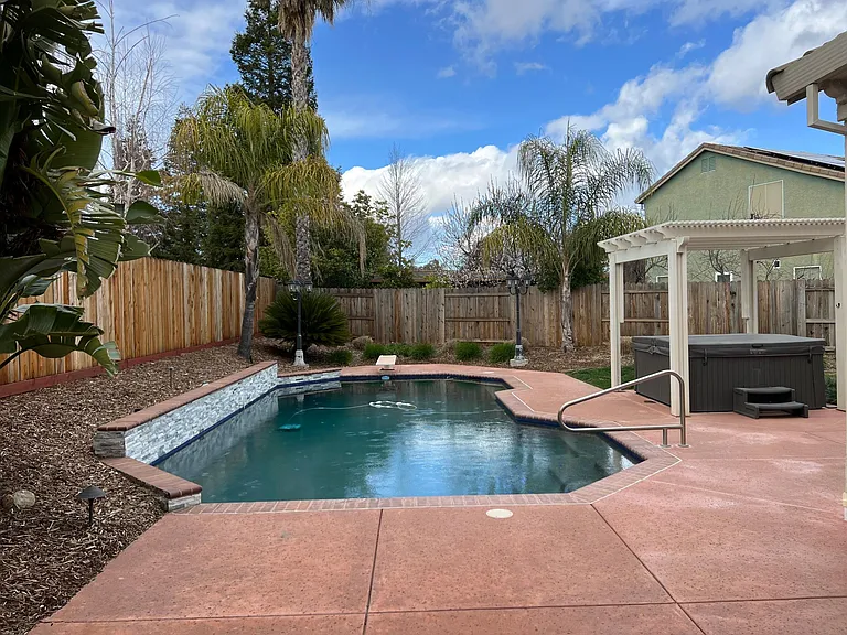 918 Shelter Cove Ct — Photo 21