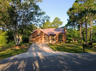 463 Plantation Dr, Port Saint Joe, FL 32456