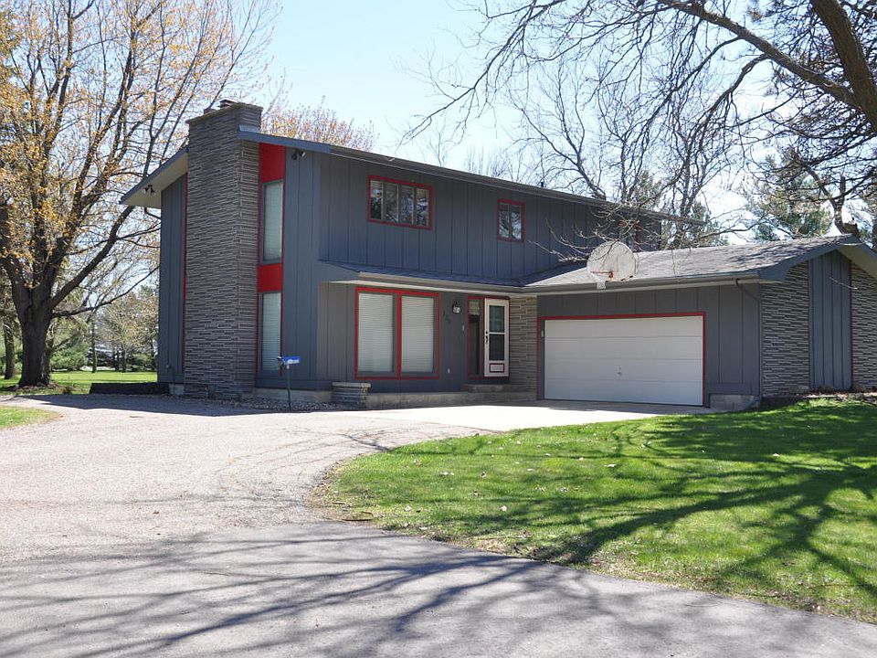 1st image of 133 Sherwood Park Dr
