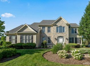 3N726 Herman Melville Ln, St Charles, IL 60175