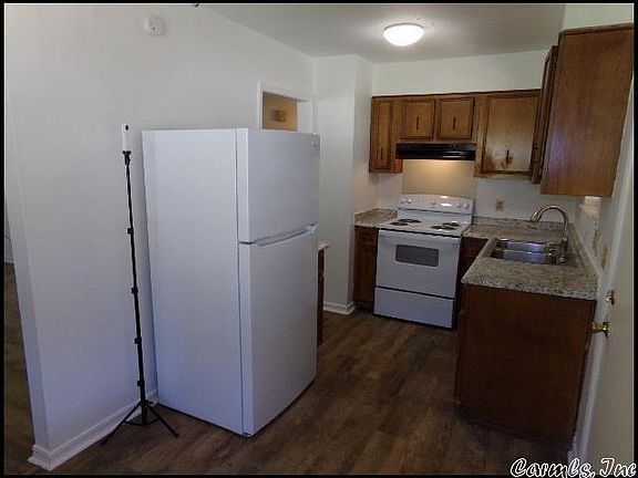 4th image of 3801 Zion St