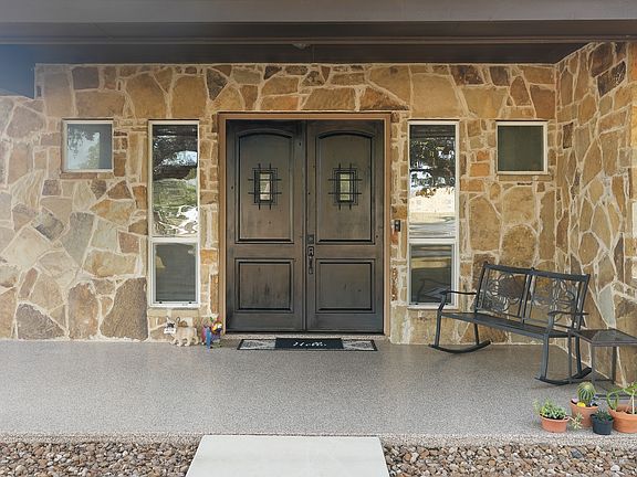 3rd image of 849 Private Road 3702