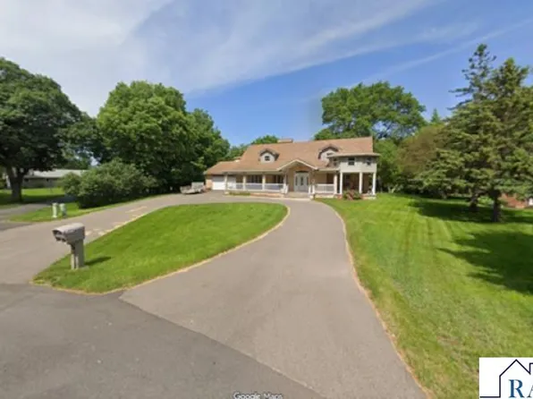 64 Skyline Dr, Skyline, MN 56001