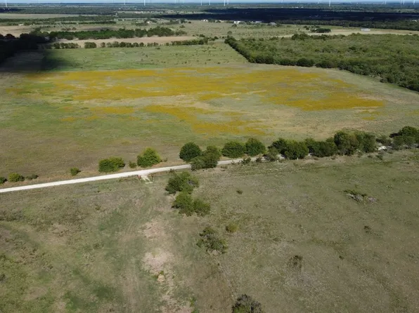 TRACT 3rd Cres #3258, Mount Calm, TX 76673