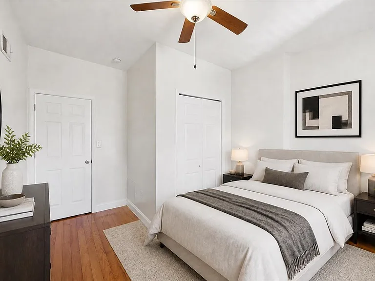 2653 S 6th St — Photo 21
