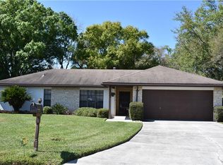 606 E Laurel Pointe Dr, Lakeland, FL 33813