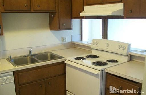 2nd image of 440 N Market Blvd APT 601