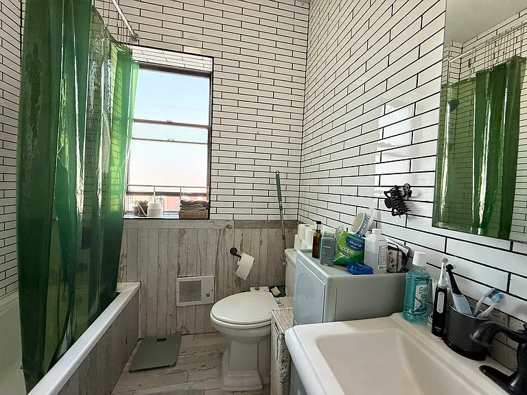 129 Putnam Ave #3A — Photo 11