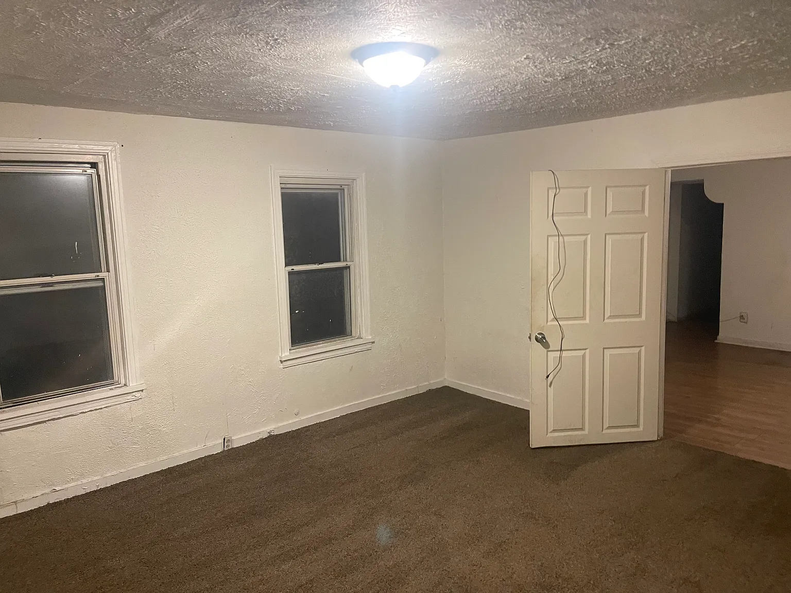 2 bed, 1322 sqft, $1,400 — Photo 3