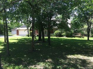 73729 S 328th Way, Wagoner, OK 74467