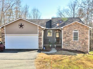 34 Haly Ho Dr, Candler, NC 28715