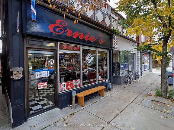 2nd image of 1155 Davenport Rd