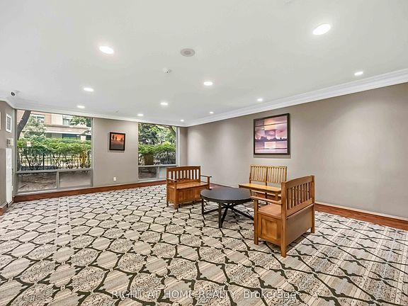 4th image of 8 Pemberton Ave #408