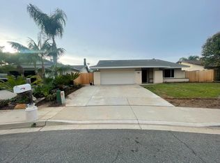 1648 James Dr, Carlsbad, CA 92008