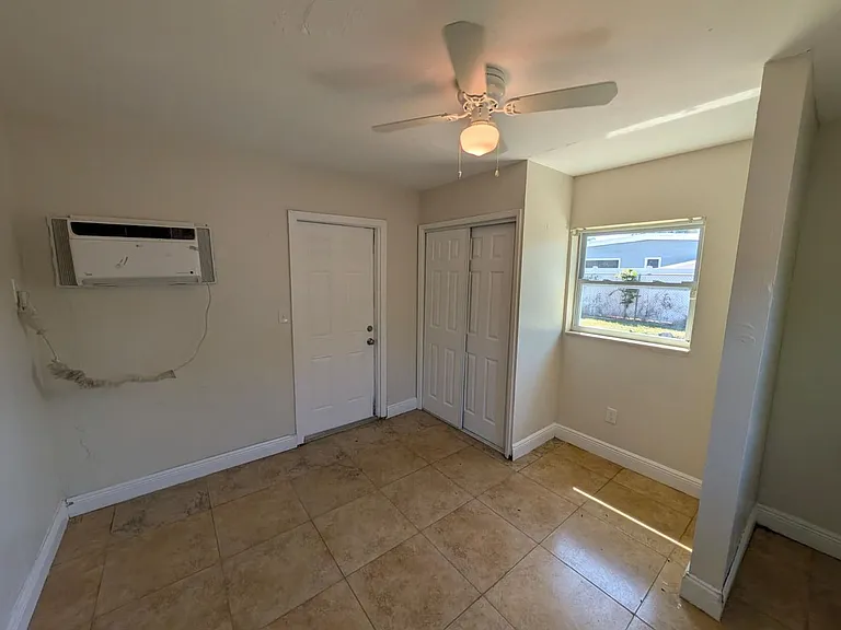 180 Penn Way — Photo 16