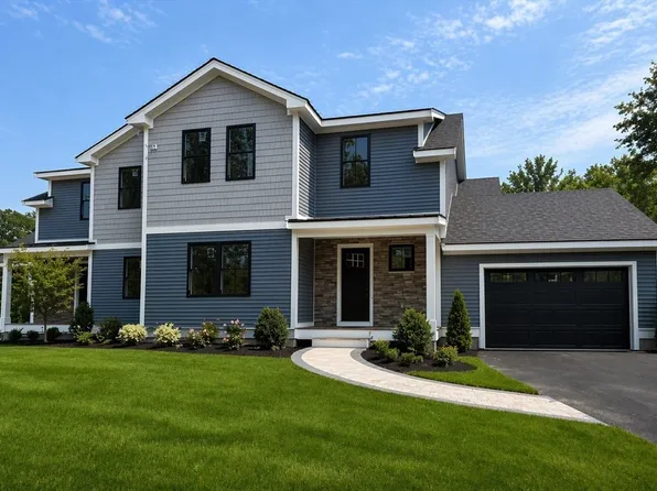 133 Essex St #133, Middleton, MA 01949