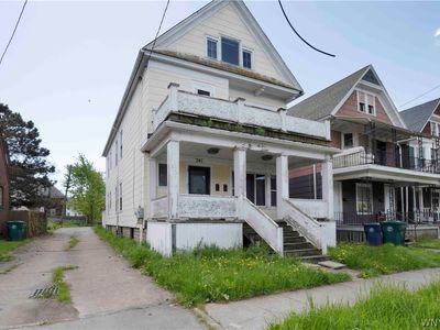 741 Spruce Ave, Niagara Falls, NY, 14301