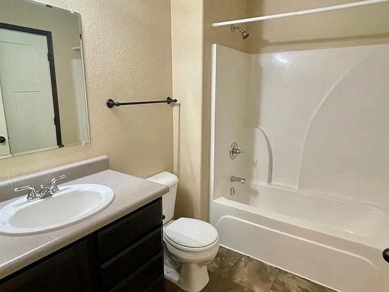 7050 Freedom Ln — Photo 23