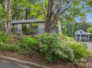 25 Wentworth Ave, Asheville, NC 28803