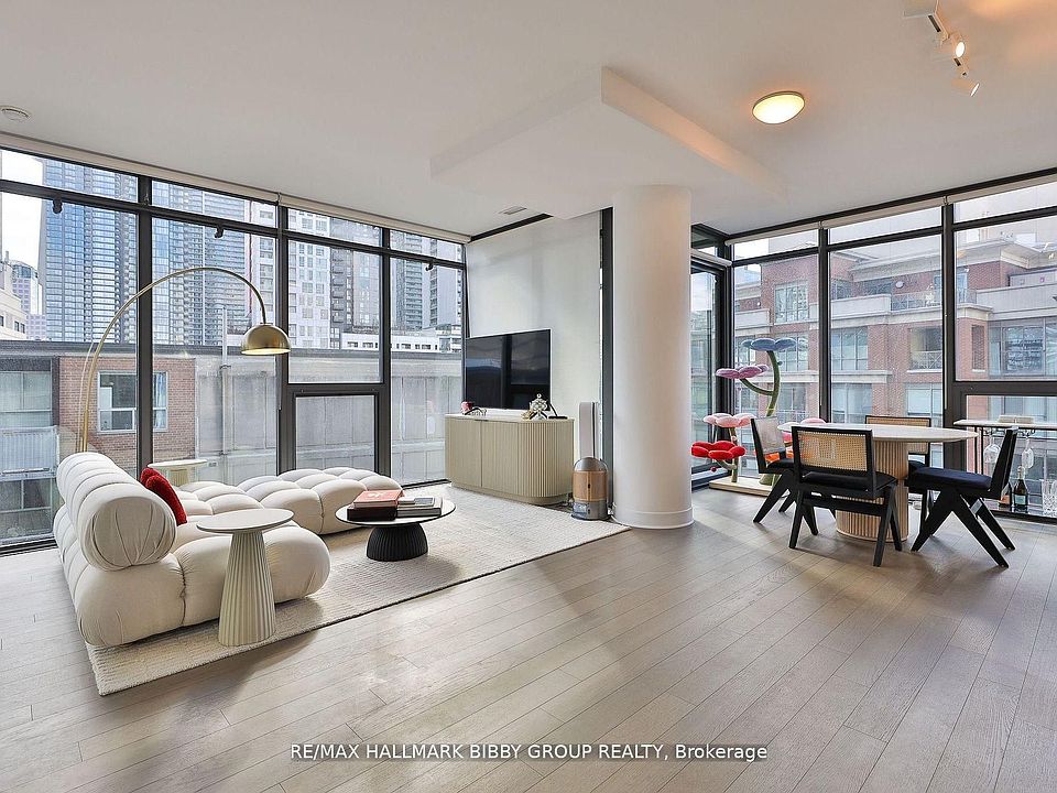 1st image of 15 Beverley St #710